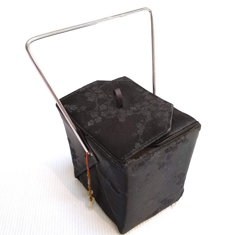 Chinese Take Out Style Clutch/Purse NWOT with jade